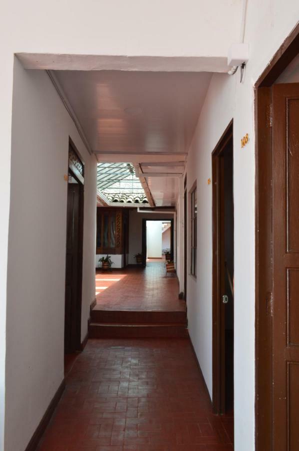 Hostel El Jardin Popayan Esterno foto